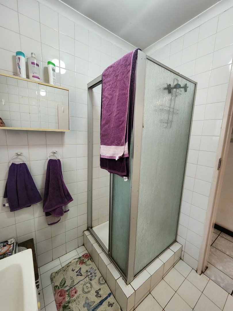 4 Bedroom Property for Sale in Verwoerdpark Gauteng
