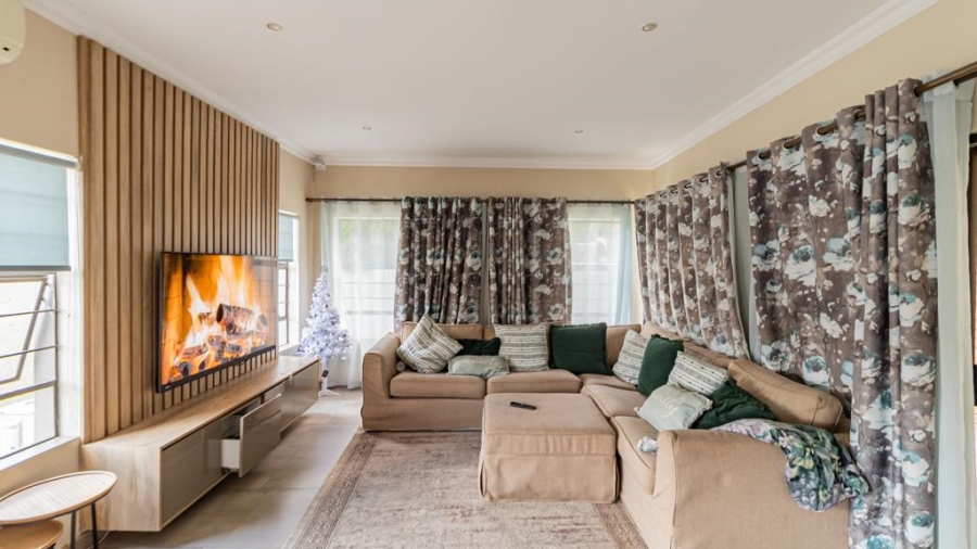 3 Bedroom Property for Sale in Meyersdal Gauteng
