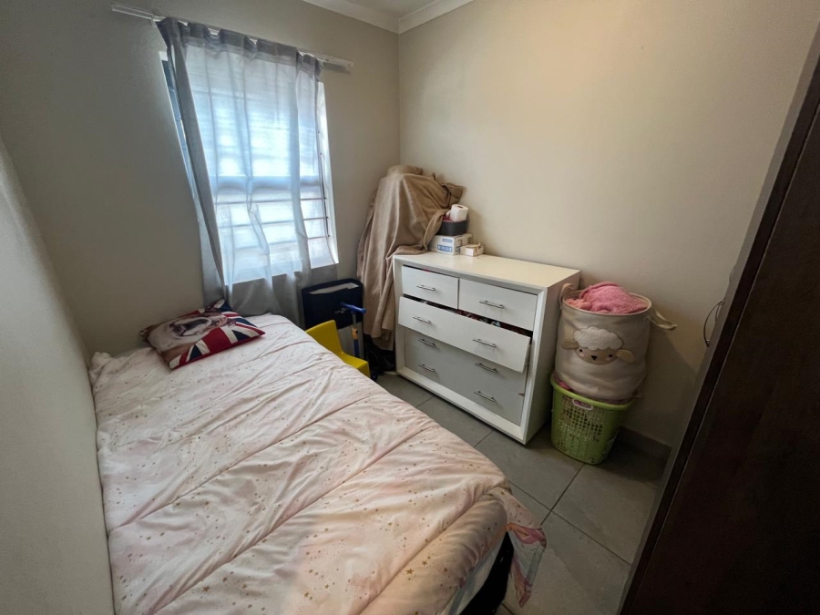 2 Bedroom Property for Sale in Albertsdal Gauteng