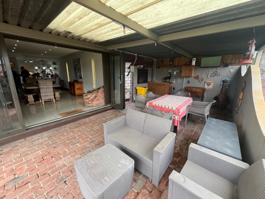 4 Bedroom Property for Sale in Randhart Gauteng