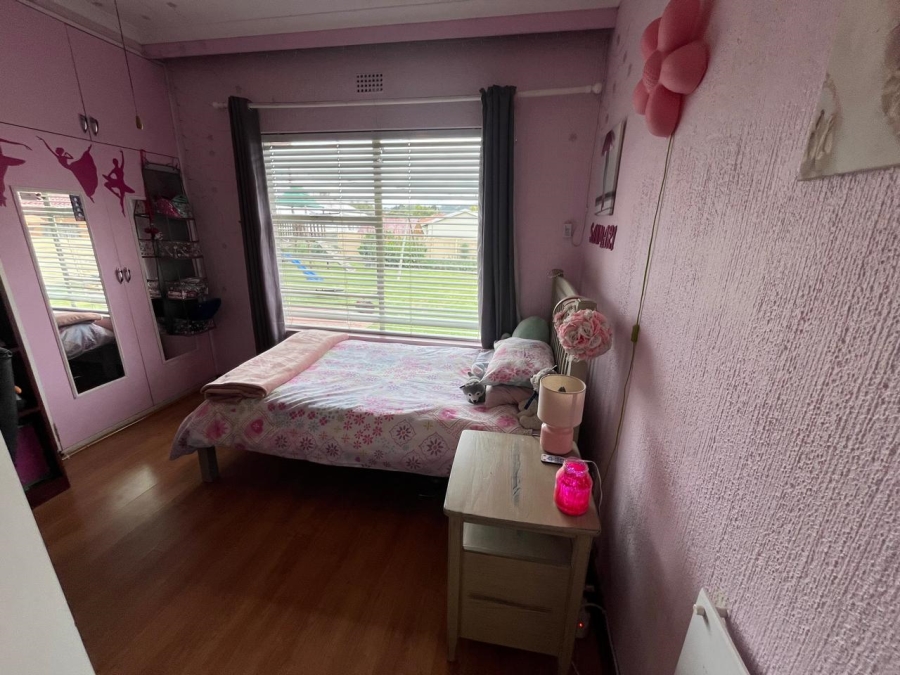 4 Bedroom Property for Sale in Randhart Gauteng