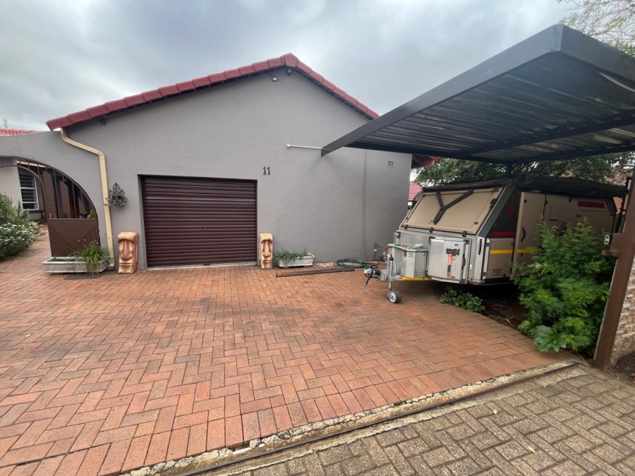 4 Bedroom Property for Sale in Randhart Gauteng