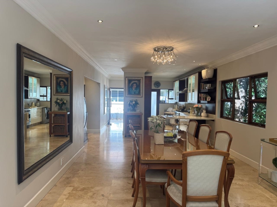 To Let 3 Bedroom Property for Rent in Sandhurst Gauteng