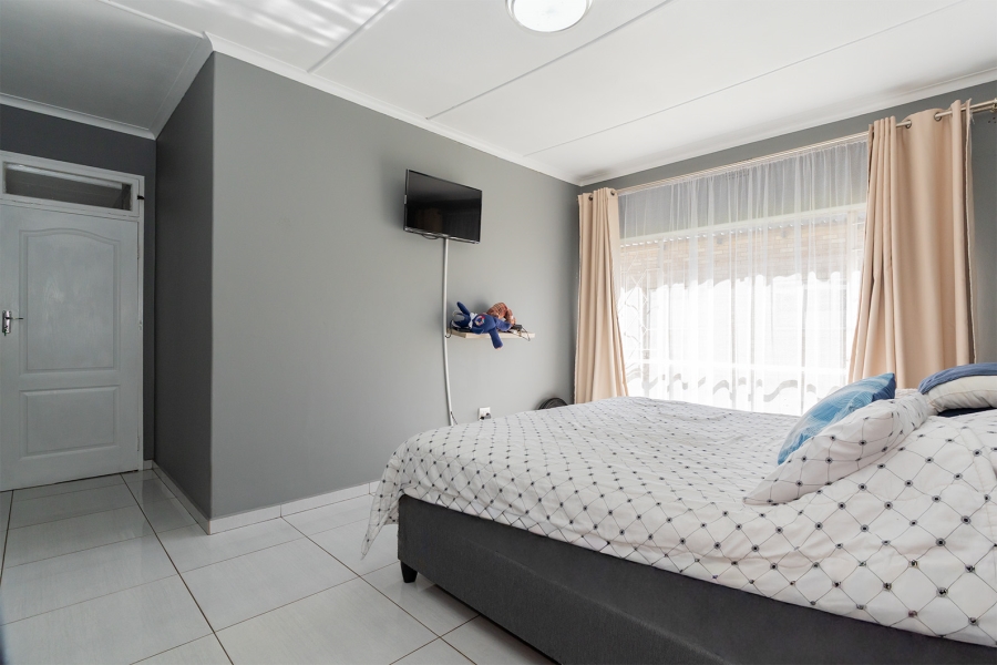 3 Bedroom Property for Sale in Libradene Gauteng