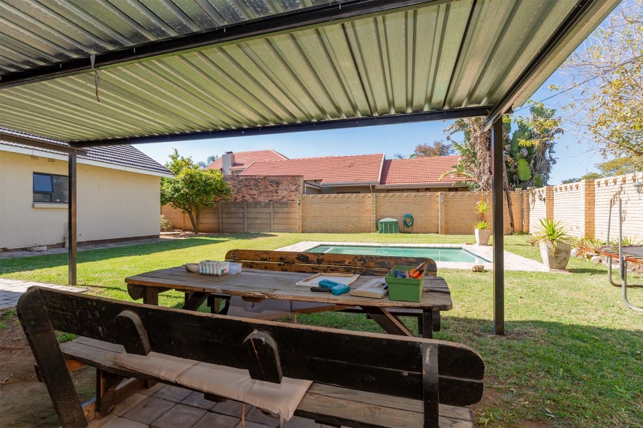 3 Bedroom Property for Sale in Libradene Gauteng