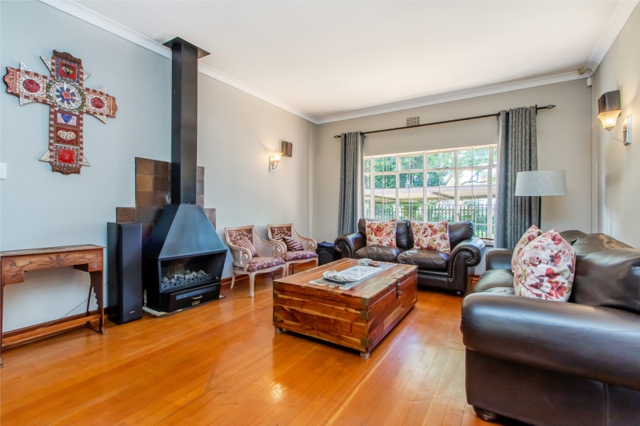 4 Bedroom Property for Sale in Linden Gauteng