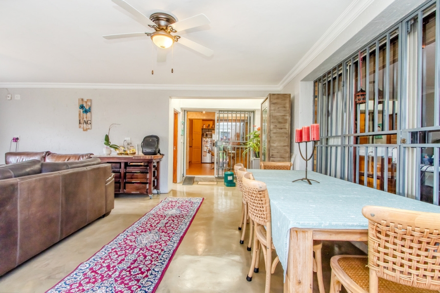 4 Bedroom Property for Sale in Linden Gauteng