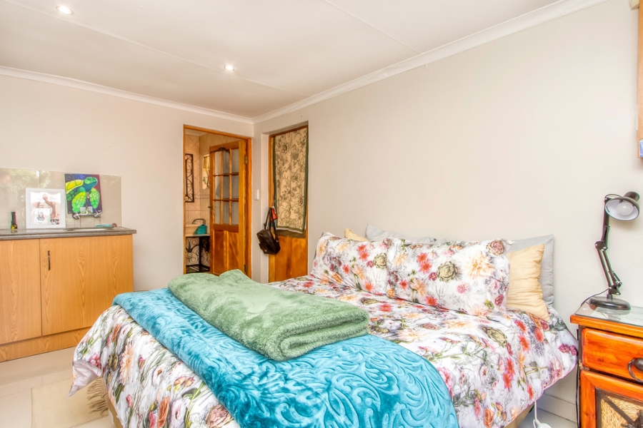 4 Bedroom Property for Sale in Linden Gauteng