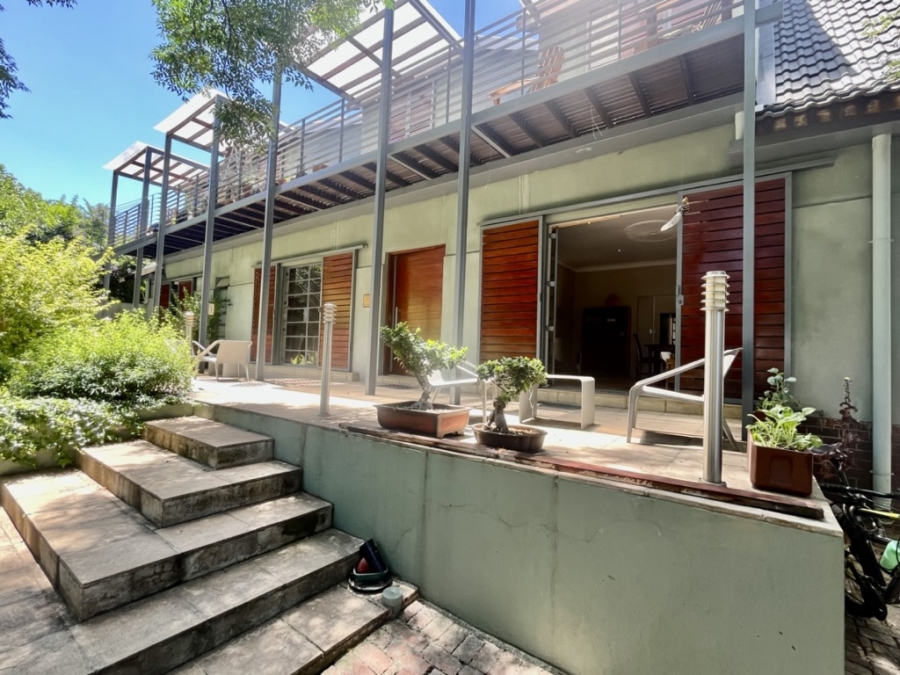 To Let 1 Bedroom Property for Rent in Linden Gauteng