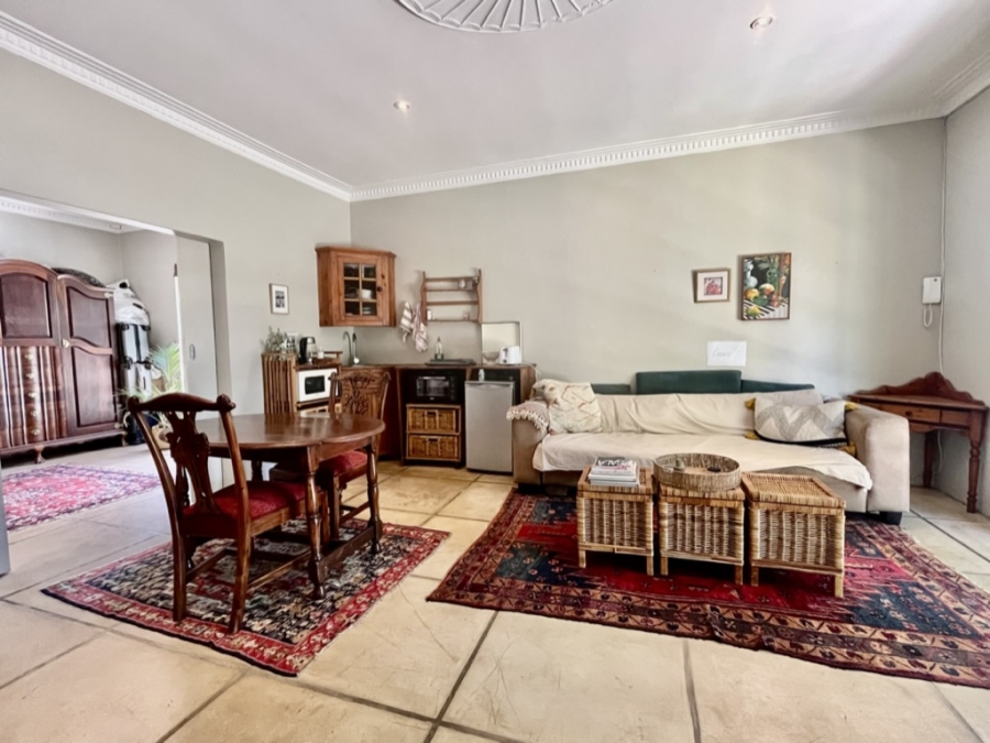 To Let 1 Bedroom Property for Rent in Linden Gauteng