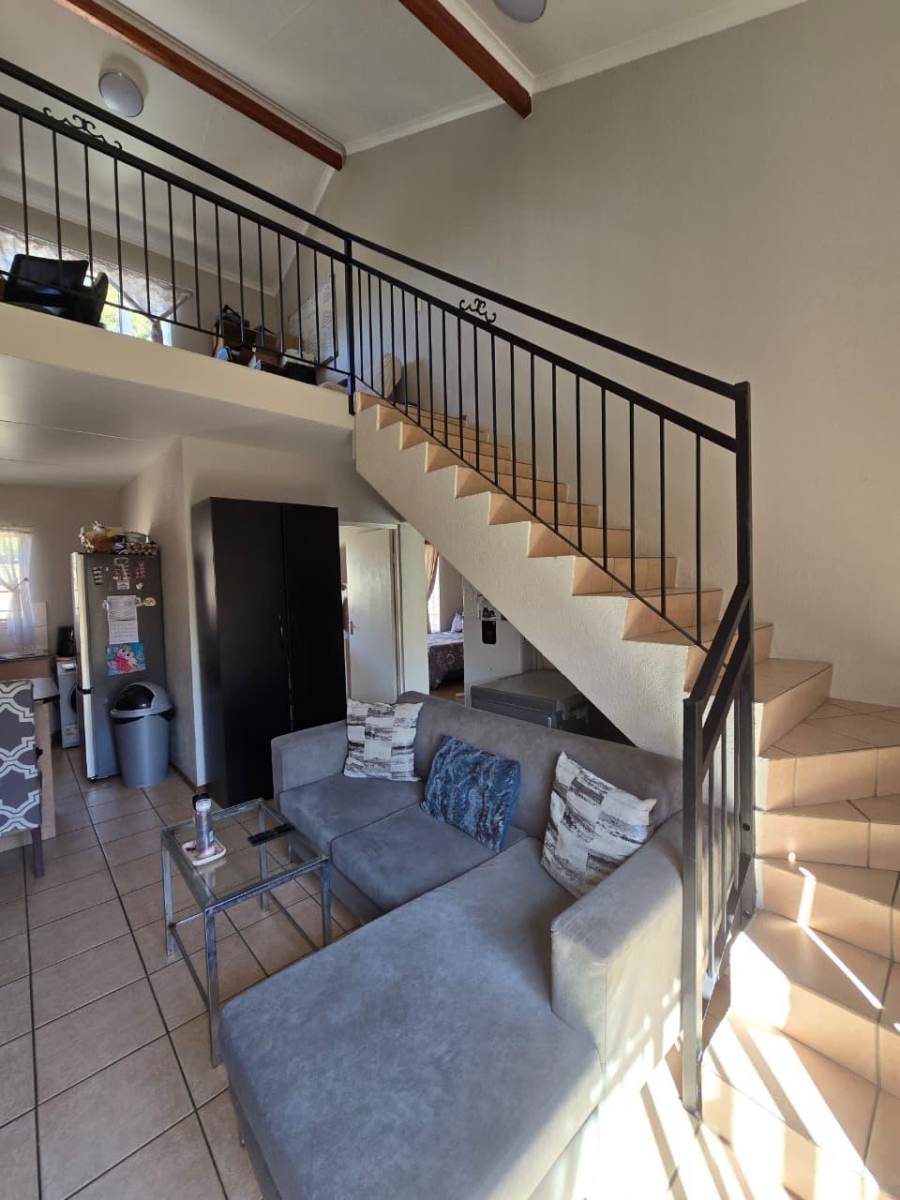 To Let 2 Bedroom Property for Rent in Halfway Gardens Gauteng