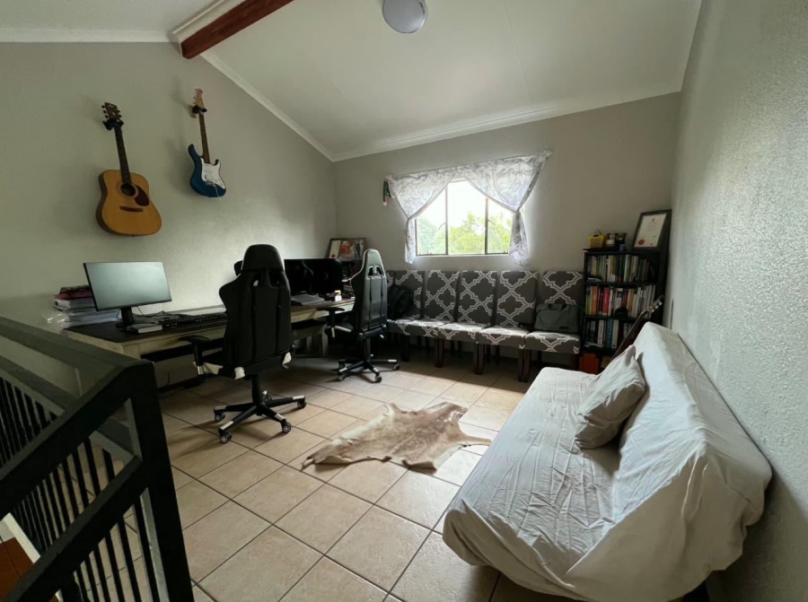 To Let 2 Bedroom Property for Rent in Halfway Gardens Gauteng