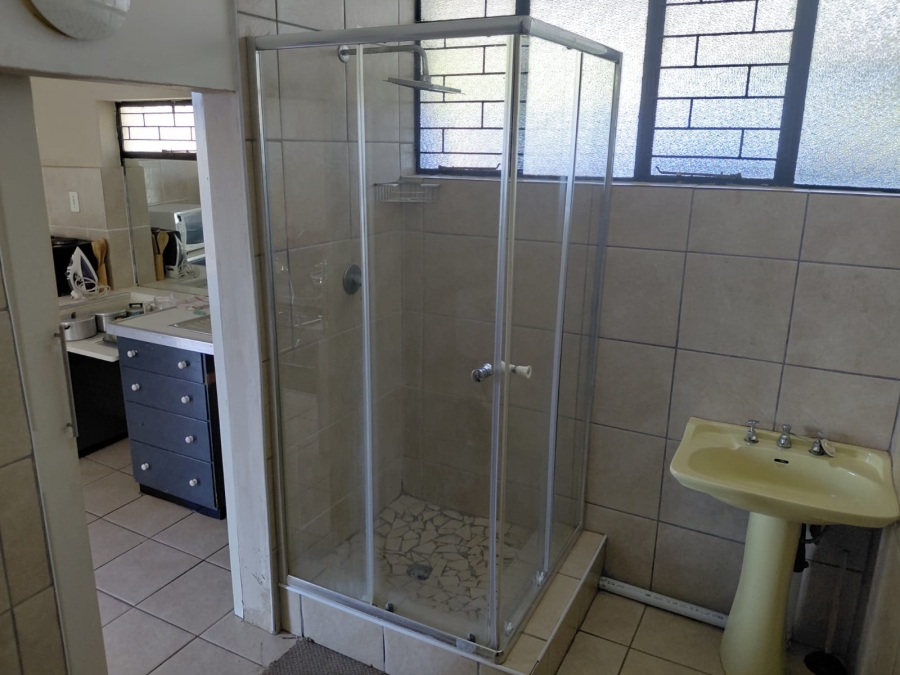 1 Bedroom Property for Sale in Florida Hills Gauteng