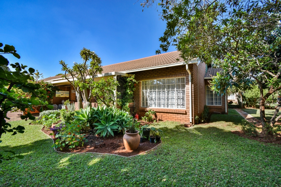 2 Bedroom Property for Sale in Montana Park Gauteng