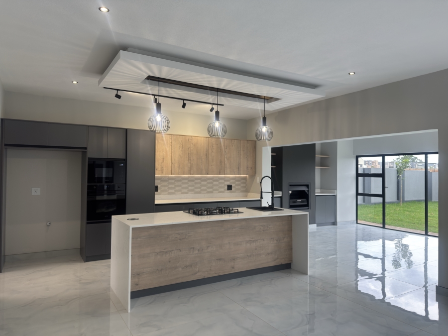 4 Bedroom Property for Sale in Fountainbrook Estate Gauteng