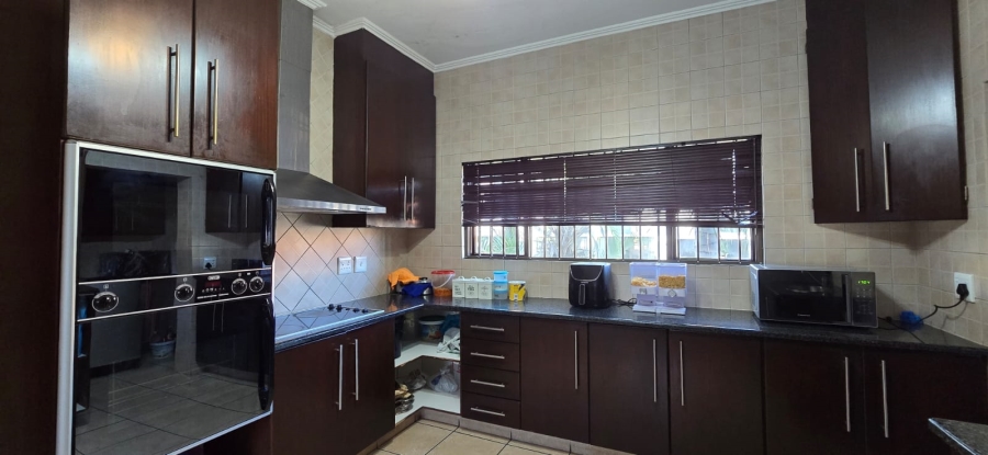 4 Bedroom Property for Sale in Amberfield Ridge Gauteng