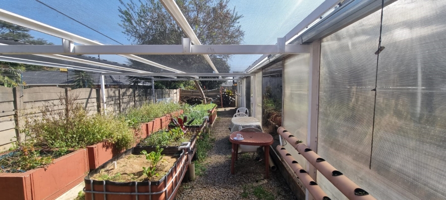 1 Bedroom Property for Sale in Parkrand Gauteng