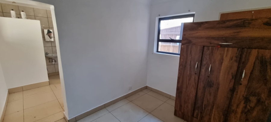 1 Bedroom Property for Sale in Parkrand Gauteng