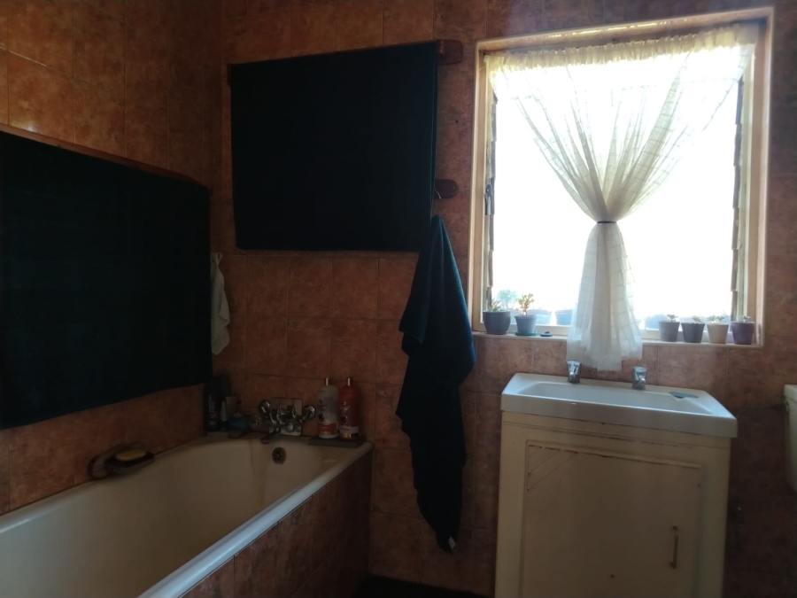 3 Bedroom Property for Sale in Klopperpark Gauteng