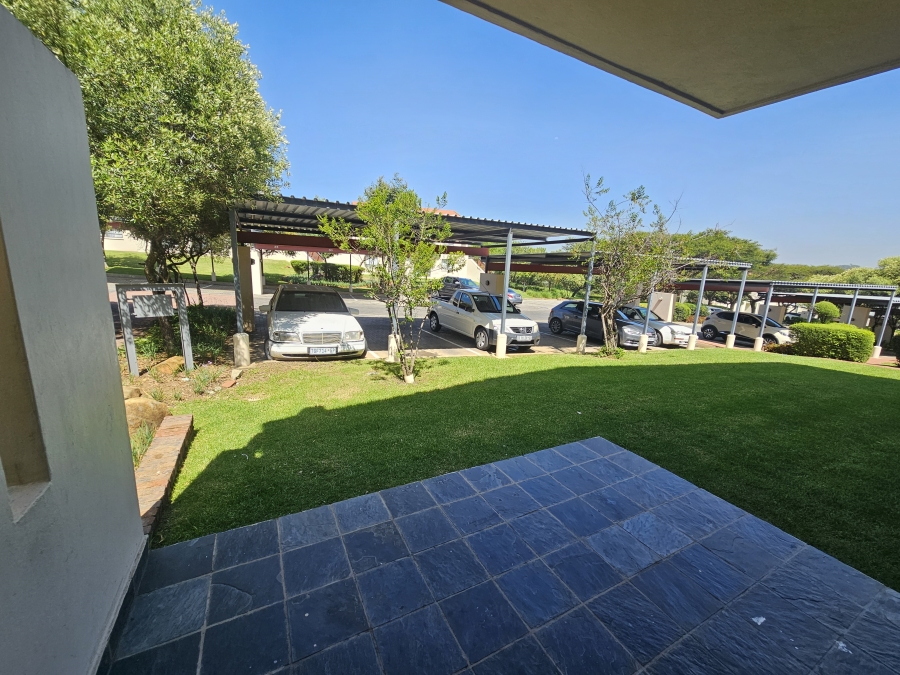 1 Bedroom Property for Sale in Roodepoort Gauteng