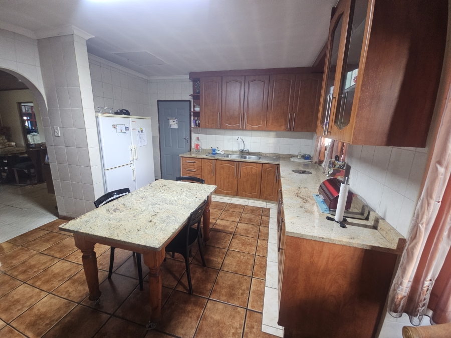 4 Bedroom Property for Sale in Dersley Gauteng