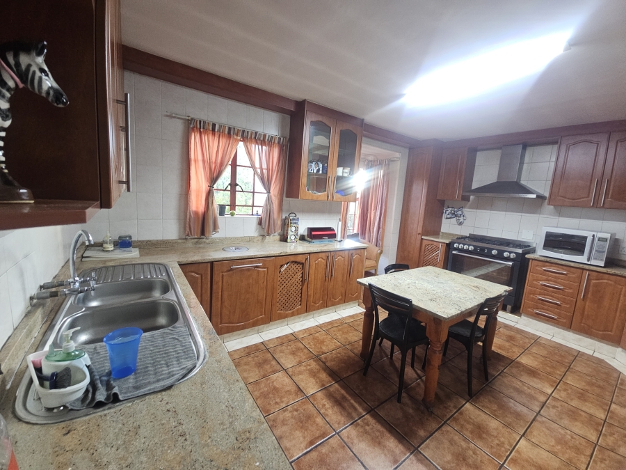 4 Bedroom Property for Sale in Dersley Gauteng