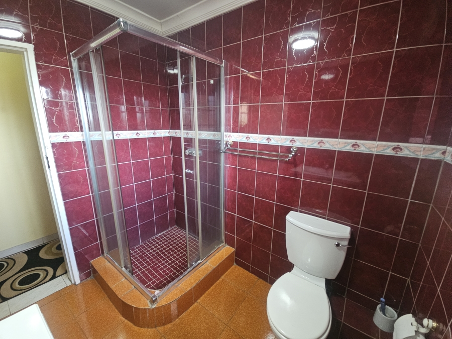 4 Bedroom Property for Sale in Dersley Gauteng