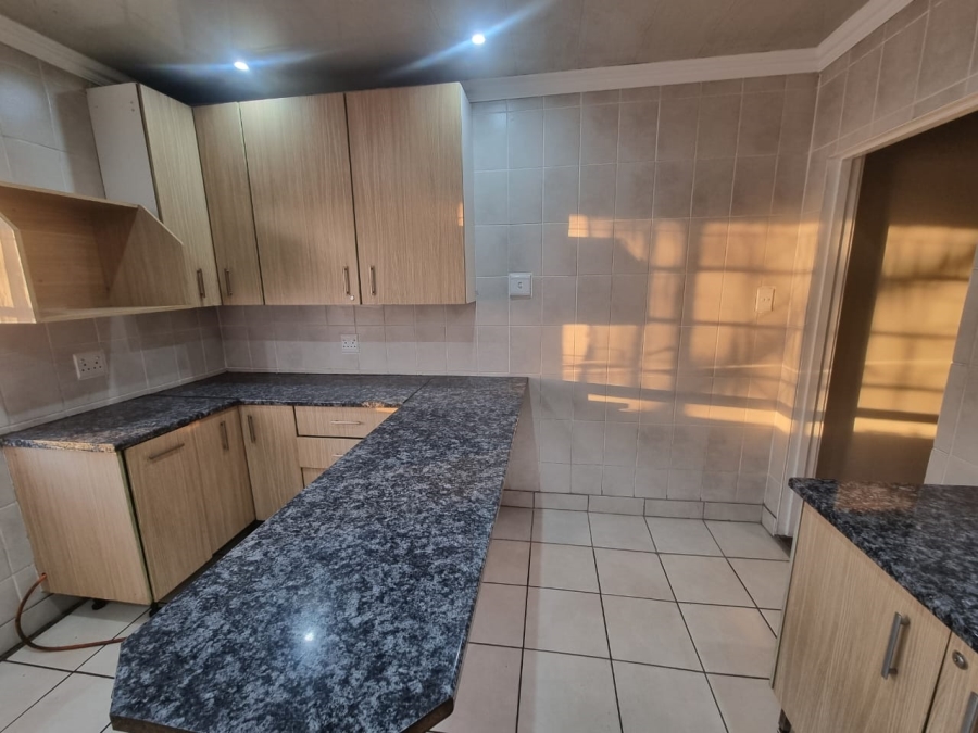 3 Bedroom Property for Sale in Brenthurst Gauteng