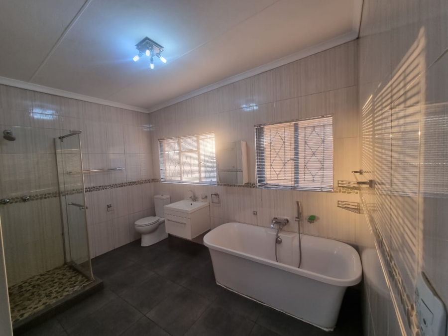3 Bedroom Property for Sale in Brenthurst Gauteng