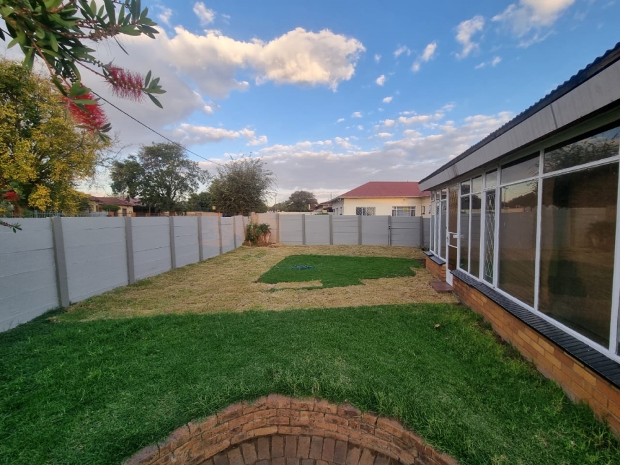 3 Bedroom Property for Sale in Brenthurst Gauteng