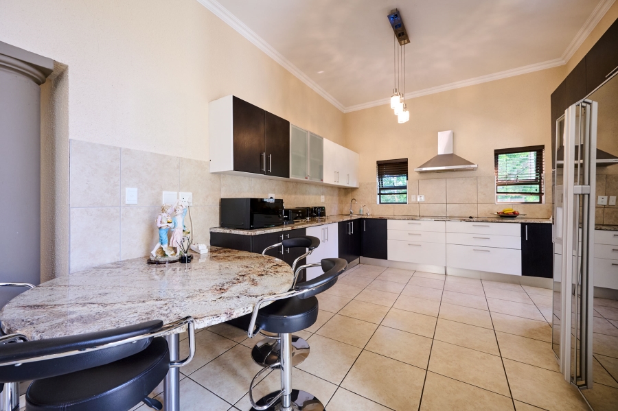 4 Bedroom Property for Sale in Montecello Estate Gauteng