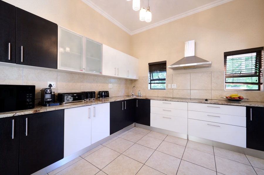 4 Bedroom Property for Sale in Montecello Estate Gauteng