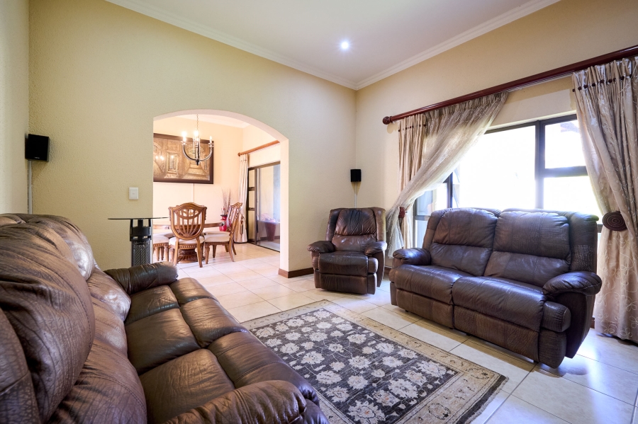 4 Bedroom Property for Sale in Montecello Estate Gauteng