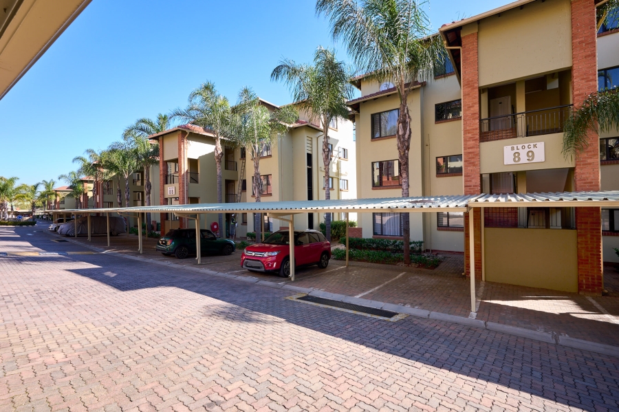 2 Bedroom Property for Sale in Paulshof Gauteng
