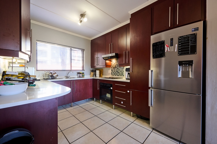 2 Bedroom Property for Sale in Paulshof Gauteng