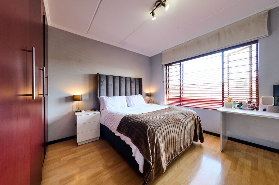 2 Bedroom Property for Sale in Paulshof Gauteng