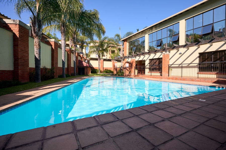 2 Bedroom Property for Sale in Paulshof Gauteng
