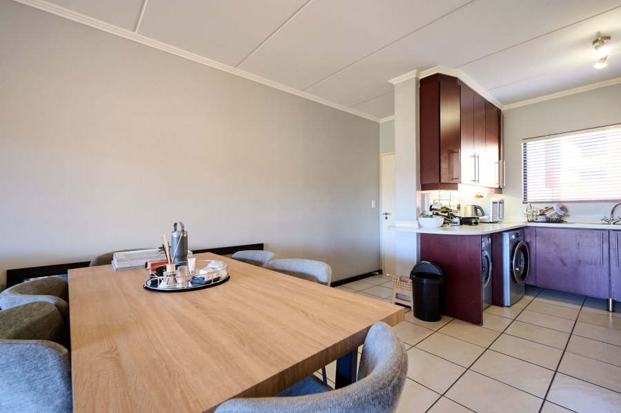 2 Bedroom Property for Sale in Paulshof Gauteng