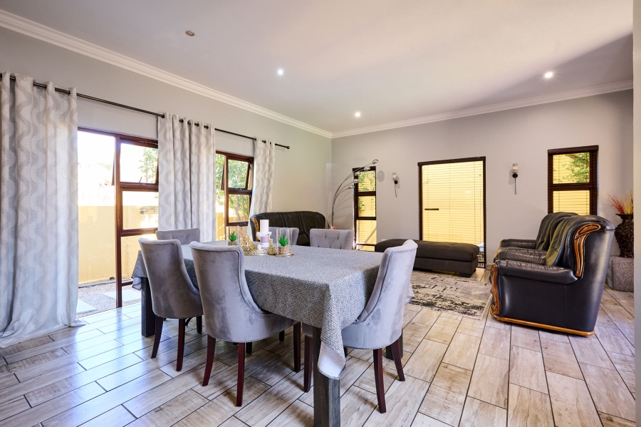 3 Bedroom Property for Sale in Halfway Gardens Gauteng