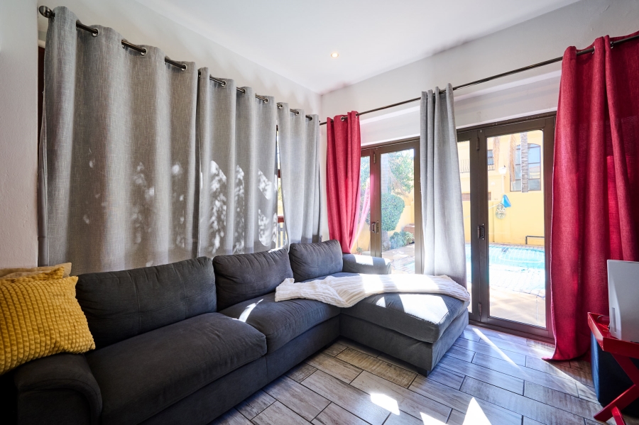 3 Bedroom Property for Sale in Halfway Gardens Gauteng