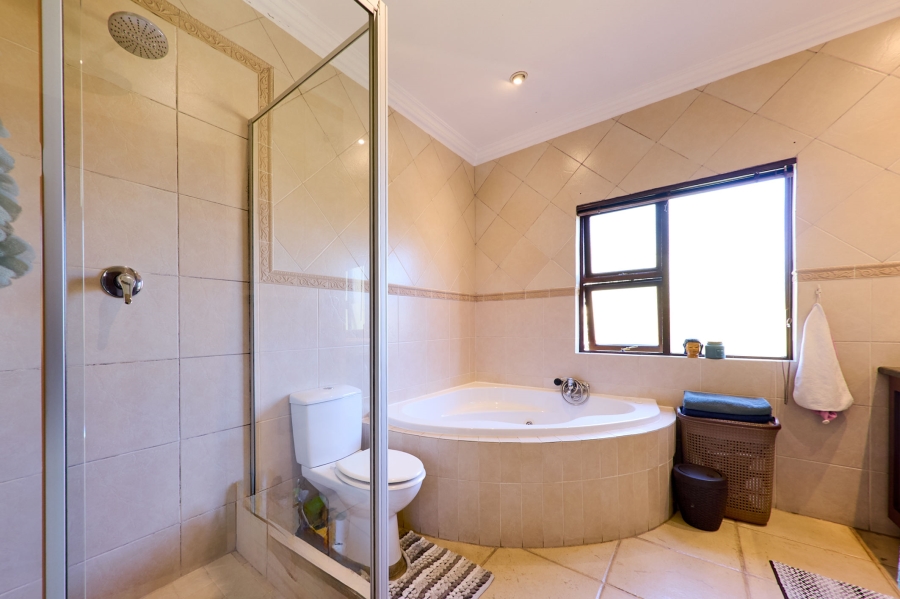 3 Bedroom Property for Sale in Halfway Gardens Gauteng