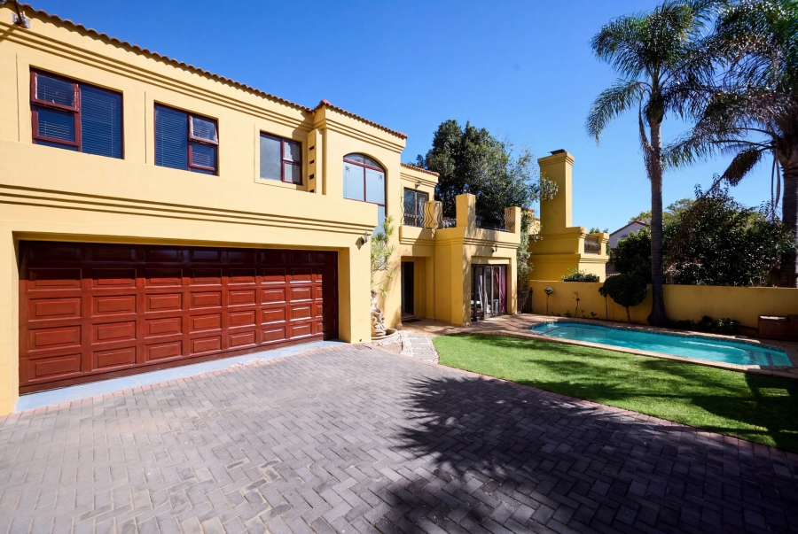 3 Bedroom Property for Sale in Halfway Gardens Gauteng