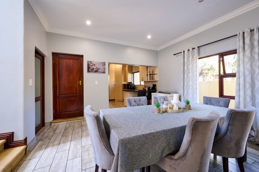 3 Bedroom Property for Sale in Halfway Gardens Gauteng