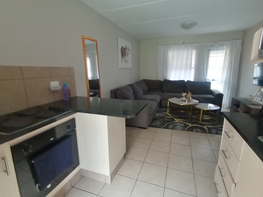 2 Bedroom Property for Sale in Noordwyk Gauteng