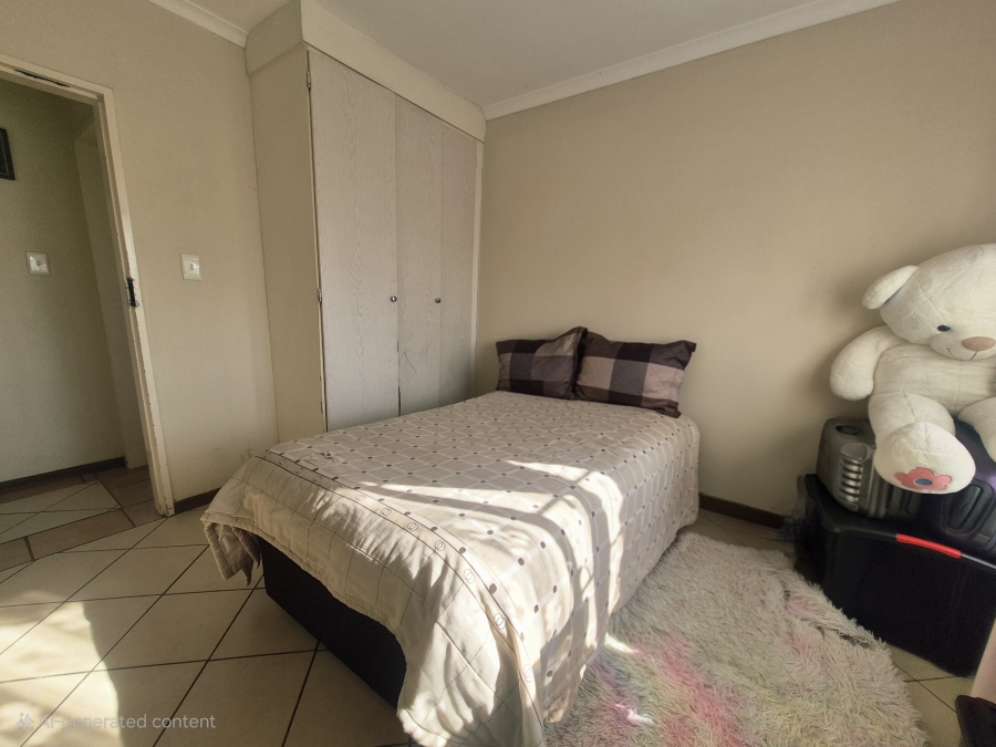 2 Bedroom Property for Sale in Noordwyk Gauteng