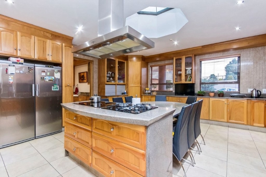 7 Bedroom Property for Sale in Houghton Estate Gauteng