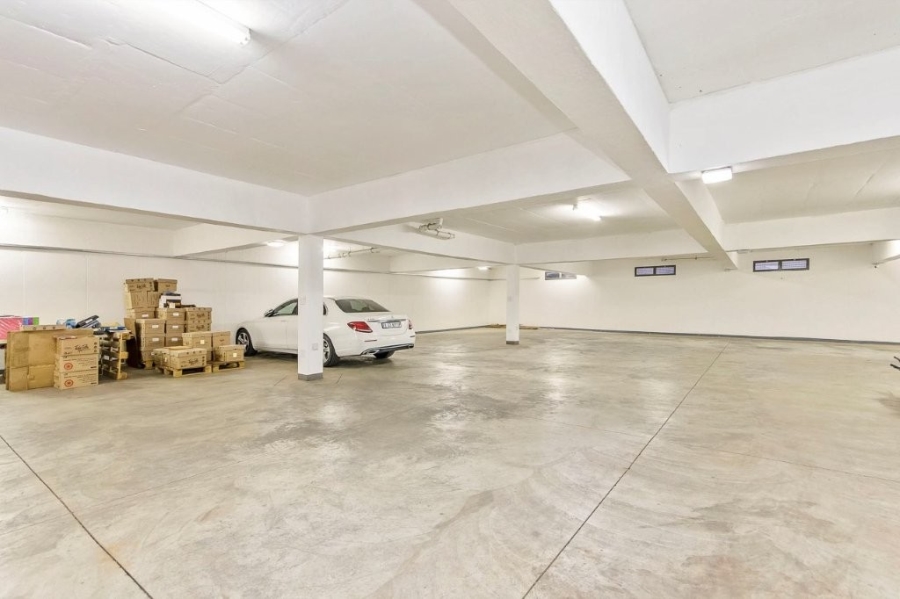 7 Bedroom Property for Sale in Houghton Estate Gauteng