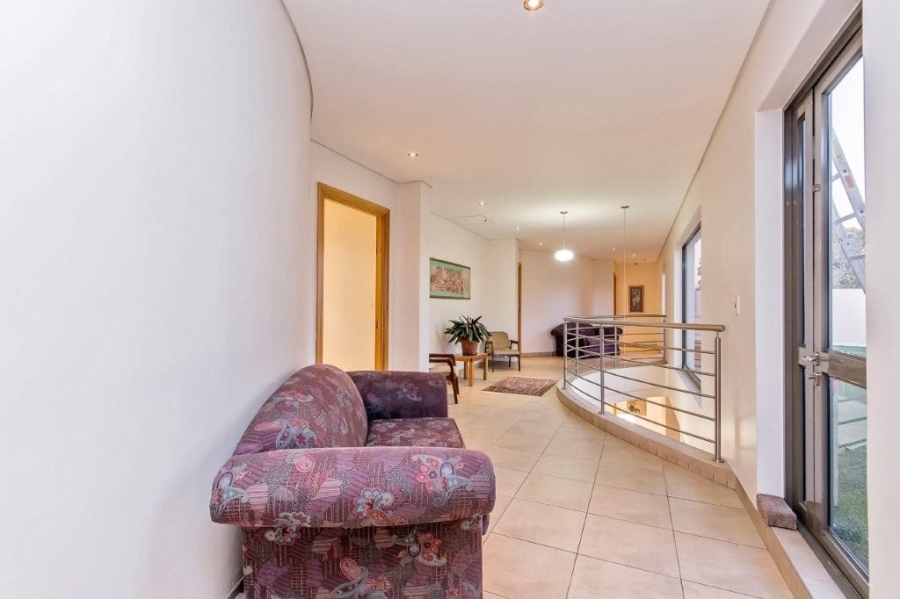 7 Bedroom Property for Sale in Houghton Estate Gauteng