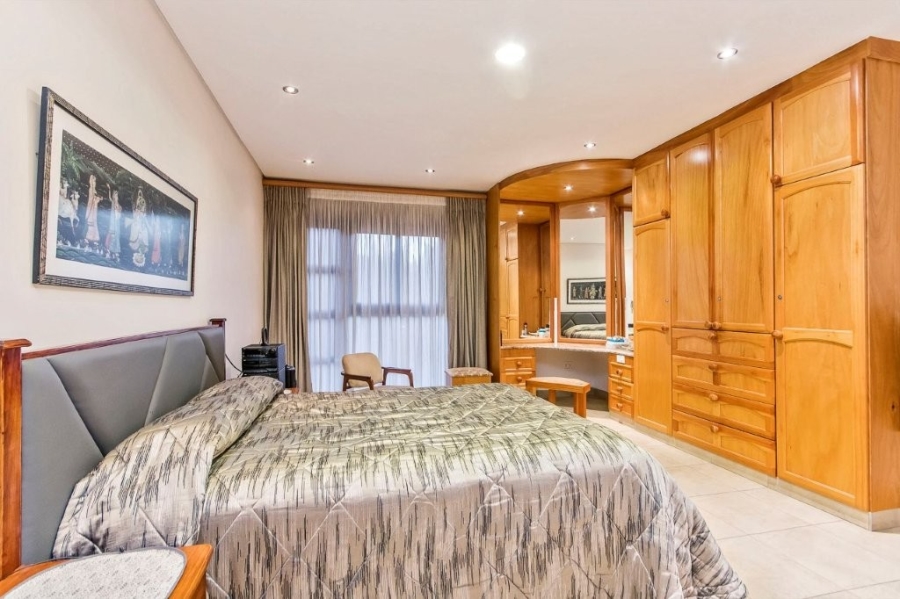 7 Bedroom Property for Sale in Houghton Estate Gauteng