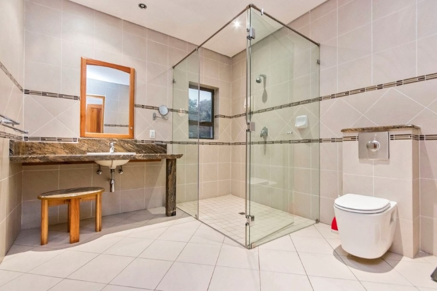 7 Bedroom Property for Sale in Houghton Estate Gauteng